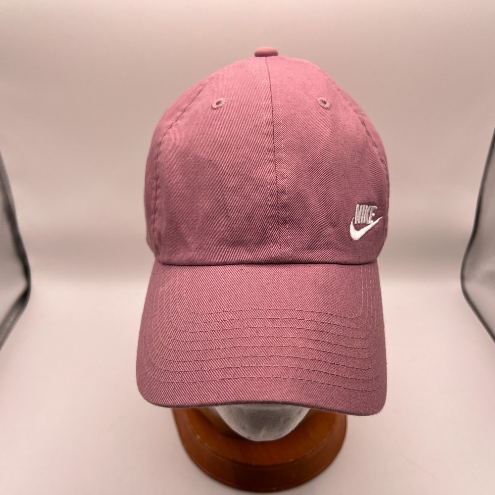 Nike Heritage86 Adjustable Baseball Hat Pink Mauve Futura Logo Cap
